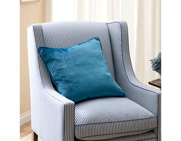 https://s3-ap-southeast-2.amazonaws.com/fusionfactory.commerceconnect.bbnt.production/pim_media/000/210/453/M_F_W26_Studio_LS_Cushions-Margot_Velvet-Petrol-Blue_SI.jpg?1772501679