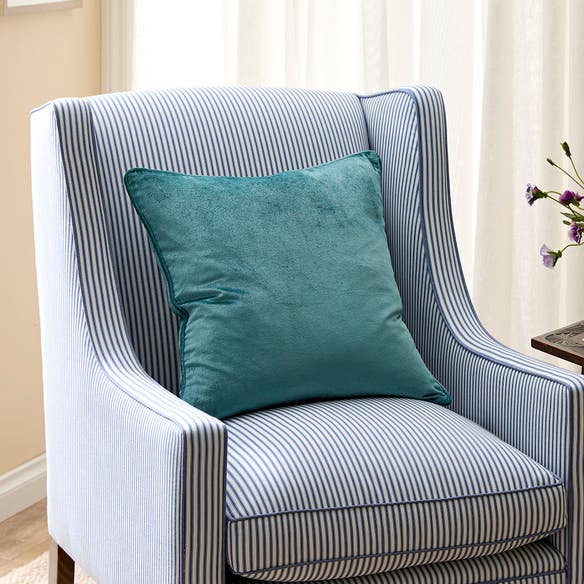 https://s3-ap-southeast-2.amazonaws.com/fusionfactory.commerceconnect.bbnt.production/pim_media/000/210/463/M_F_W26_Studio_LS_Cushions-Margot_Velvet-Teal_SI.jpg?1772501872
