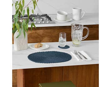 https://s3-ap-southeast-2.amazonaws.com/fusionfactory.commerceconnect.bbnt.production/pim_media/000/211/248/M_F_W26_Studio_LS_Napery_Placemats_Mendes_Oval_Slate_SI.jpg?1773626198