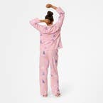 https://s3-ap-southeast-2.amazonaws.com/fusionfactory.commerceconnect.bbnt.production/pim_media/000/209/330/M_F_W26_Tingles-Flannel-PJs_LRG_Pink-Orange_26841901_V2_SI.jpg?1770774183