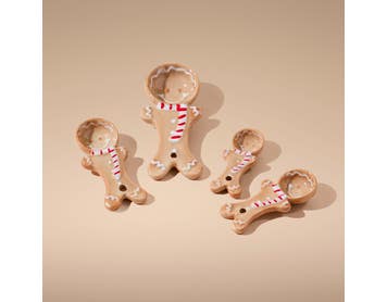 https://s3-ap-southeast-2.amazonaws.com/fusionfactory.commerceconnect.bbnt.production/pim_media/000/216/986/M_F_Xmas-26-27_CG_XMAS_DINING_Gingerbread-Measuring-Spoon-Set-Natural_19621701_SI.jpg?1783903192