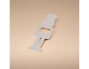 https://s3-ap-southeast-2.amazonaws.com/fusionfactory.commerceconnect.bbnt.production/pim_media/000/217/076/M_F_Xmas-26-27_CG_XMAS_DINING_Metal-Nutcracker-Bottle-Opener_27028201_SI.jpg?1783909965