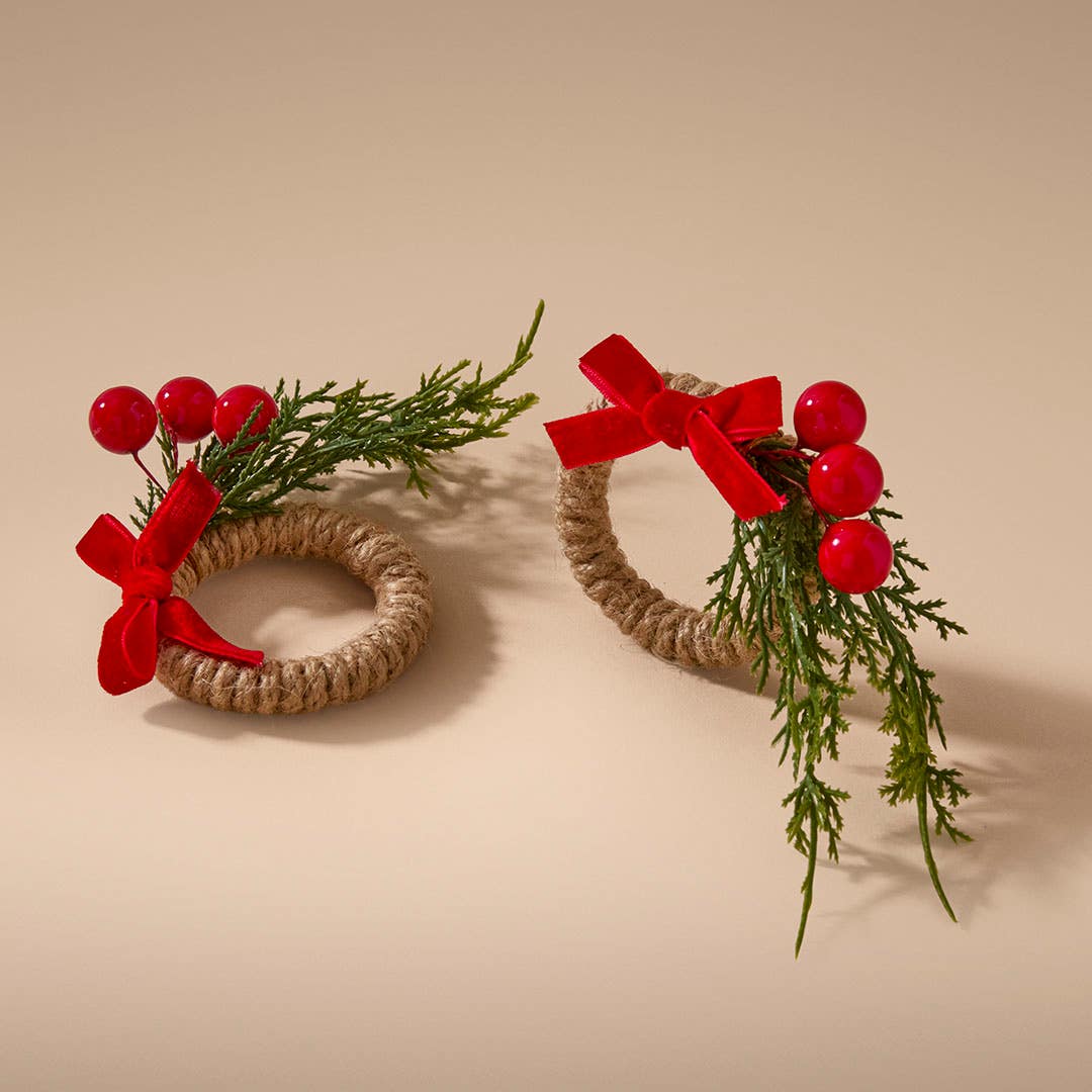 https://s3-ap-southeast-2.amazonaws.com/fusionfactory.commerceconnect.bbnt.production/pim_media/000/212/994/M_F_Xmas-26-27_CG_XMAS_DINING_S4_Jute_Berry_Napkin_Rings_27081101_SI.jpg?1777615765