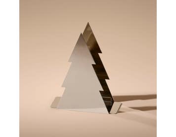 https://s3-ap-southeast-2.amazonaws.com/fusionfactory.commerceconnect.bbnt.production/pim_media/000/217/121/M_F_Xmas-26-27_CG_XMAS_DINING_Xmas-Tree-Napkin-Holder_27028301_SI.jpg?1783920922