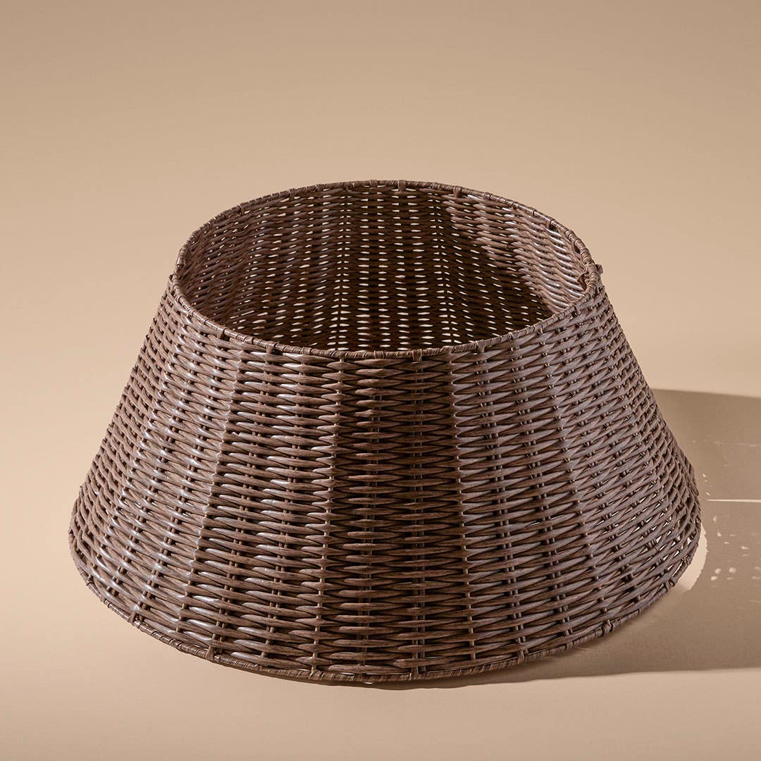 https://s3-ap-southeast-2.amazonaws.com/fusionfactory.commerceconnect.bbnt.production/pim_media/000/218/071/M_F_Xmas-26-27_CG_XMAS_TREE_PP-Tree-Ring-Set-Lge-8ft-Tree-Natural_22719301_SI.jpg?1785113441
