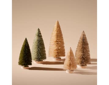 https://s3-ap-southeast-2.amazonaws.com/fusionfactory.commerceconnect.bbnt.production/pim_media/000/222/194/M_F_Xmas-26-27_HT_Decs_Set_Bristle-Tree-S5-Ivory-Natural_21531301_SI.jpg?1789359902