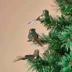 https://s3-ap-southeast-2.amazonaws.com/fusionfactory.commerceconnect.bbnt.production/pim_media/000/213/415/M_F_Xmas-26-27_HT_Decs_Set_S3-Mini-Bird-Clip-Olive-Green-Gold_23238401_SI.jpg?1778818914