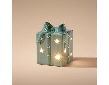 https://s3-ap-southeast-2.amazonaws.com/fusionfactory.commerceconnect.bbnt.production/pim_media/000/222/366/M_F_Xmas-26-27_HT_STAND_DECS_LED-Gift-Box-w-Star-Cutouts_27009201_V2_SI.jpg?1789600087