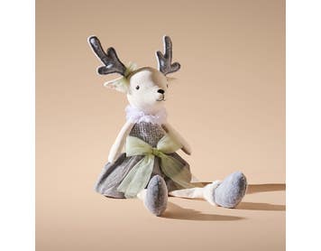 https://s3-ap-southeast-2.amazonaws.com/fusionfactory.commerceconnect.bbnt.production/pim_media/000/214/927/M_F_Xmas-26-27_HT_STAND_DECS_Lily-Reindeer-w-Bow_27123201_SI.jpg?1781665914