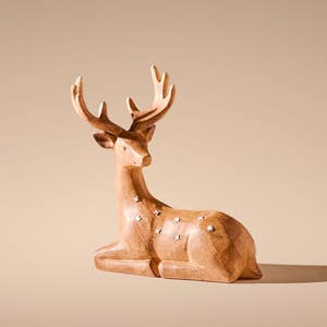 https://s3-ap-southeast-2.amazonaws.com/fusionfactory.commerceconnect.bbnt.production/pim_media/000/214/983/M_F_Xmas-26-27_HT_STAND_DECS_Sitting-Resin-Reindeer-w-Stars_27048801_SI.jpg?1781676321