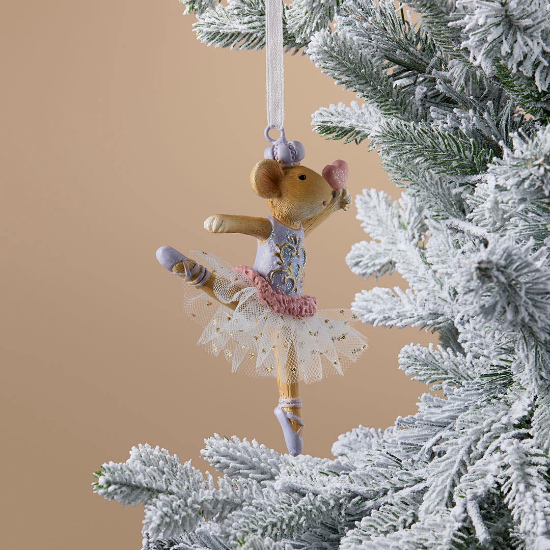 https://s3-ap-southeast-2.amazonaws.com/fusionfactory.commerceconnect.bbnt.production/pim_media/000/218/258/M_F_Xmas-26-27_LM_DECS_Resin-Mouse-Ballerina-Dec_27070601_SI.jpg?1785214120