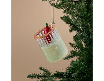 https://s3-ap-southeast-2.amazonaws.com/fusionfactory.commerceconnect.bbnt.production/pim_media/000/222/207/M_F_Xmas-26-27_MR_DECS_Glass-Spicy-Margarita-Dec_27084101_SI.jpg?1789362486