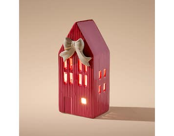 https://s3-ap-southeast-2.amazonaws.com/fusionfactory.commerceconnect.bbnt.production/pim_media/000/218/308/M_F_Xmas-26-27_MR_STAND_DECS_LED-Porcelain-House-w-Bow-Lrg_27033501_V2_SI.jpg?1785221664