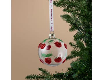 https://s3-ap-southeast-2.amazonaws.com/fusionfactory.commerceconnect.bbnt.production/pim_media/000/217/328/M_F_Xmas-26-27_S4_MR_DECS_Glass-Ball-w-Sequin-Cherries_27054101_SI.jpg?1784079579