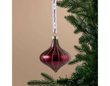 https://s3-ap-southeast-2.amazonaws.com/fusionfactory.commerceconnect.bbnt.production/pim_media/000/217/350/M_F_Xmas-26-27_S4_MR_DECS_Glass-Onion-Dec-w-Gold-Glitter-Stripes-Antiqu_23214801_SI.jpg?1784082486