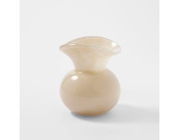 https://s3-ap-southeast-2.amazonaws.com/fusionfactory.commerceconnect.bbnt.production/pim_media/000/223/194/M_F__S26-27_Arc_Glass_Vase_Sml_Off_White_27333901_SI.jpg?1791162534