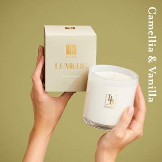 Camellia and Vanilla Scented Candle