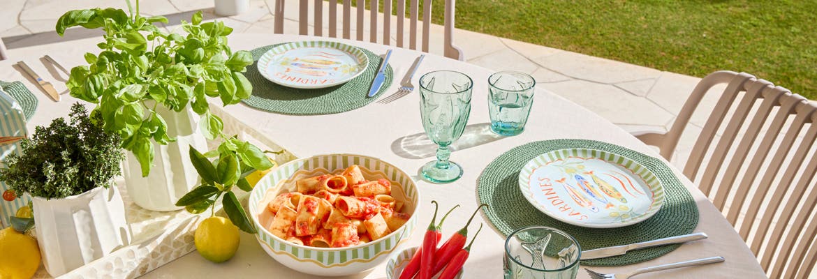 Table & Dining Sets