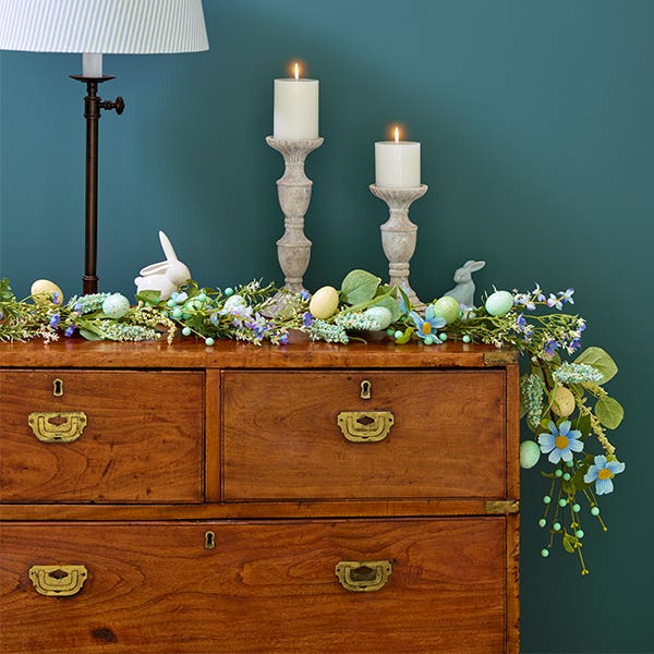 Easter Wreaths and Garlands