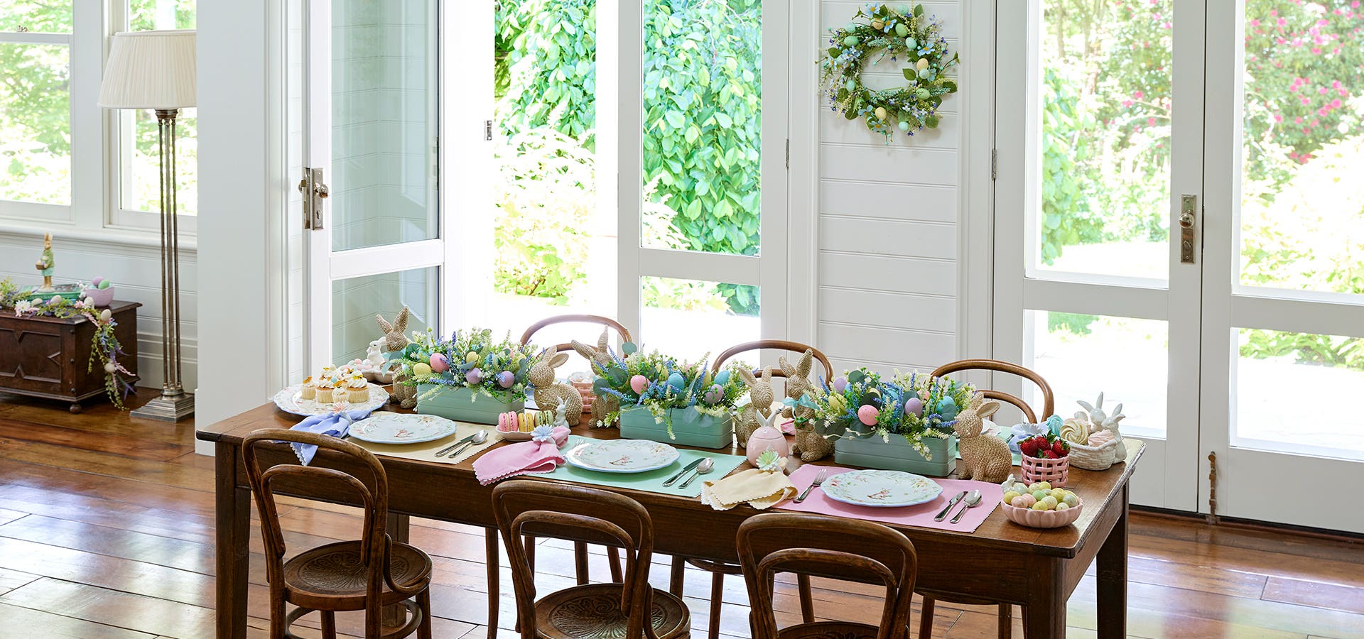 How to Set a Magical Easter Table