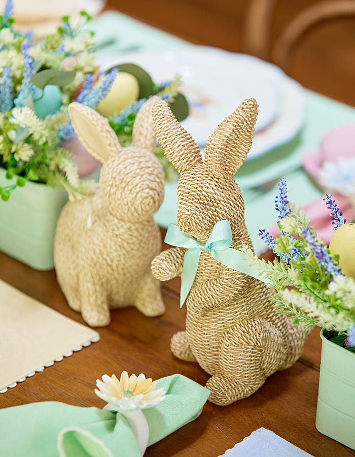 Easter Table Decor